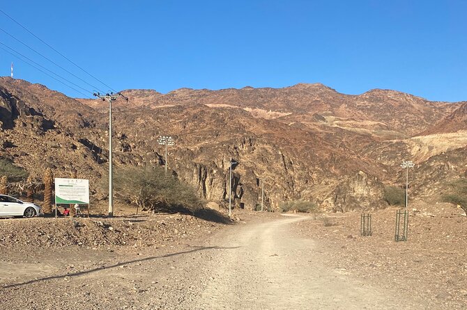 4WD Adventure in Uhud Mountain - Who may want a different Medina activity