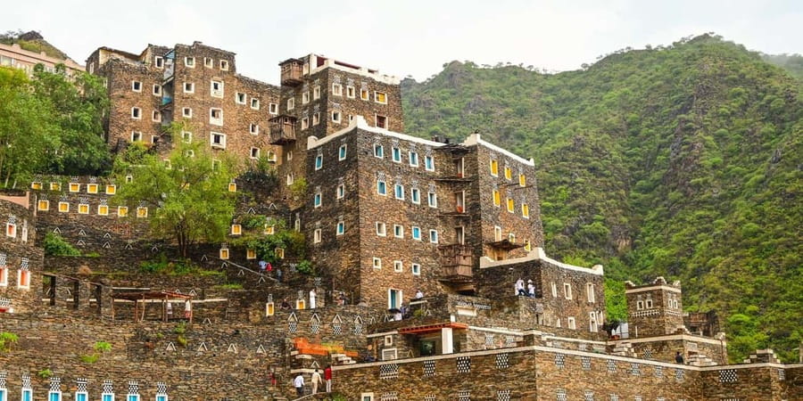 Abha City Tour & Rijal Almaa - Reaching Jabal Sawda at 3,000 meters