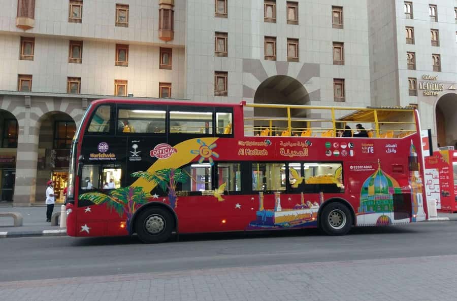 Al Madinah: City Sightseeing Hop-On Hop-Off Bus Tour - Why this bus works well in Al Madinah