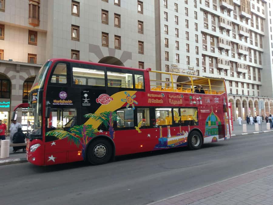 Al Madinah: City Sightseeing Hop-On Hop-Off Bus Tour - Should you book it?