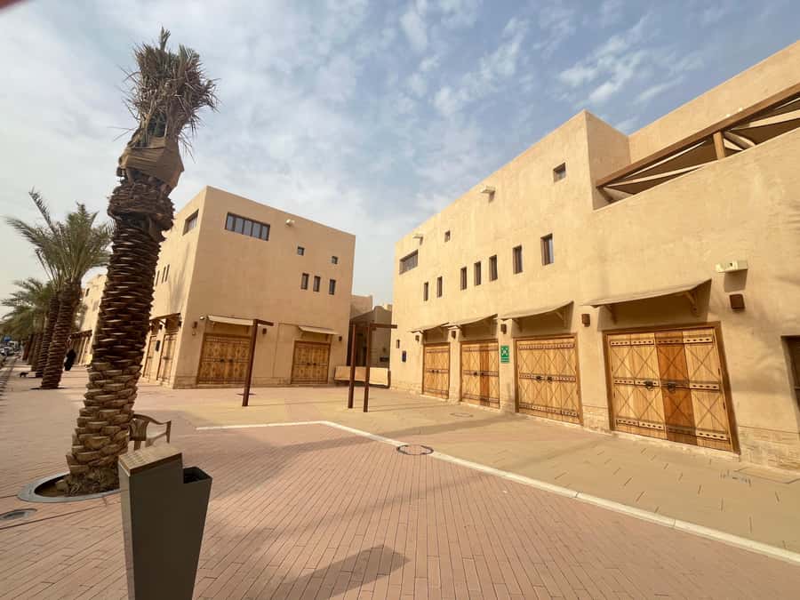 Al Masmak Fortress, Murabba Palace, and Souq Al Zal Tour - Why this route works for a first look at Riyadh