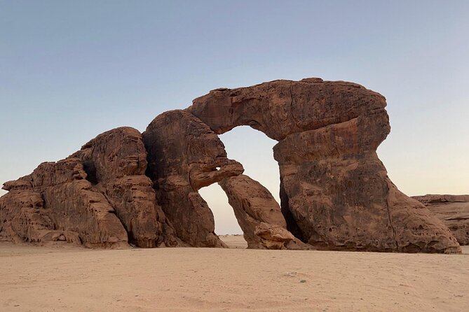 AlUla City Tour with 5 Attractions - The waterfall cafe adds an easy pause