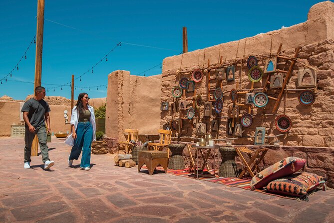 AlUla Old Town Experience - Walking the maze of 900 houses and 500 shops