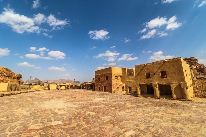 AlUla Old Town Experience - What the Rawi adds to the one-hour walk