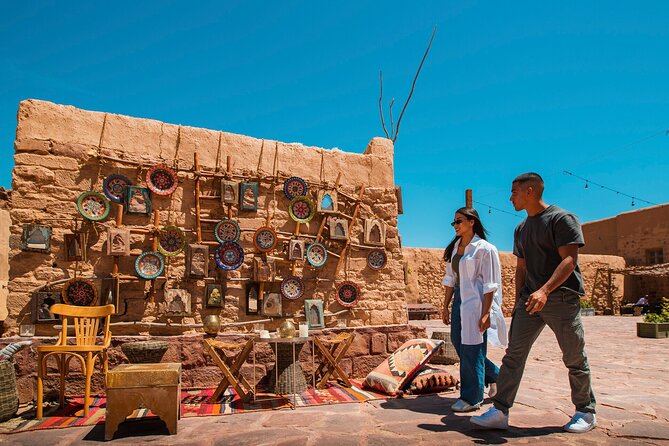 AlUla Old Town Experience - Five squares that explain the town’s social life