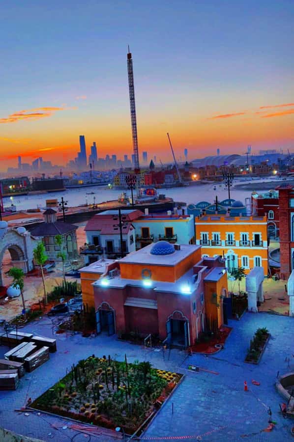 Boulevard World, Boulevard Riyadh Private Tour+Saudi Meal - The Short Sports Path Drive