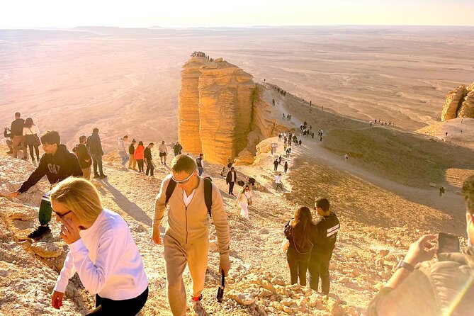 Edge of The World & Deer Reserve Off-road 4x4 Car Tour in Riyadh - Why the Edge of the World is worth the drive