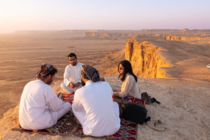 Edge of the World & Keshta in Riyadh - Sunset at Wadi Huraymila