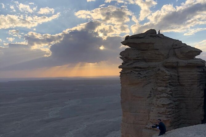 Edge Of The World Trip - Dinner in the desert or at a traditional restaurant