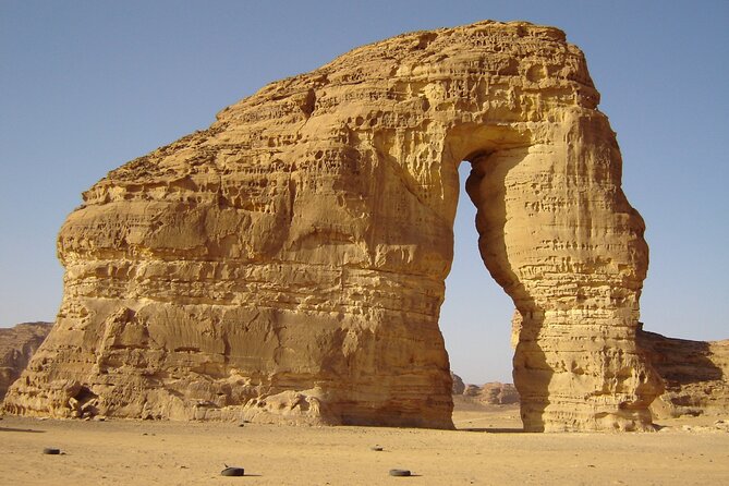 Elephant Rock Tour in AlUla - The 4:00 p.m. departure and desert drive