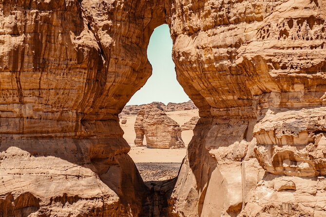 Elephant Rock Tour in AlUla - The tour’s biggest strength is simplicity