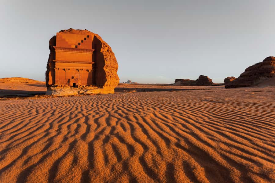 Fancy Tour of Hegra in a Vintage Land Rover - The main Nabataean tombs and Hegra’s grand facades