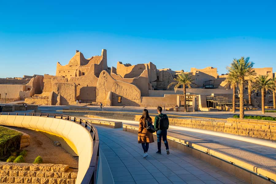 From Riyadh: Diriyah UNESCO Heritage Tour - Walking through At-Turaif and old Diriyah