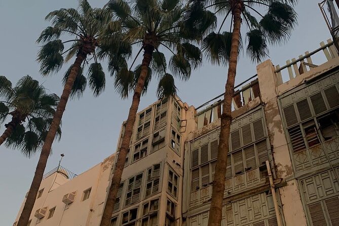 Full Day Guided Jeddah City Tour - King Fahd Mosque and Jeddah’s Religious Architecture