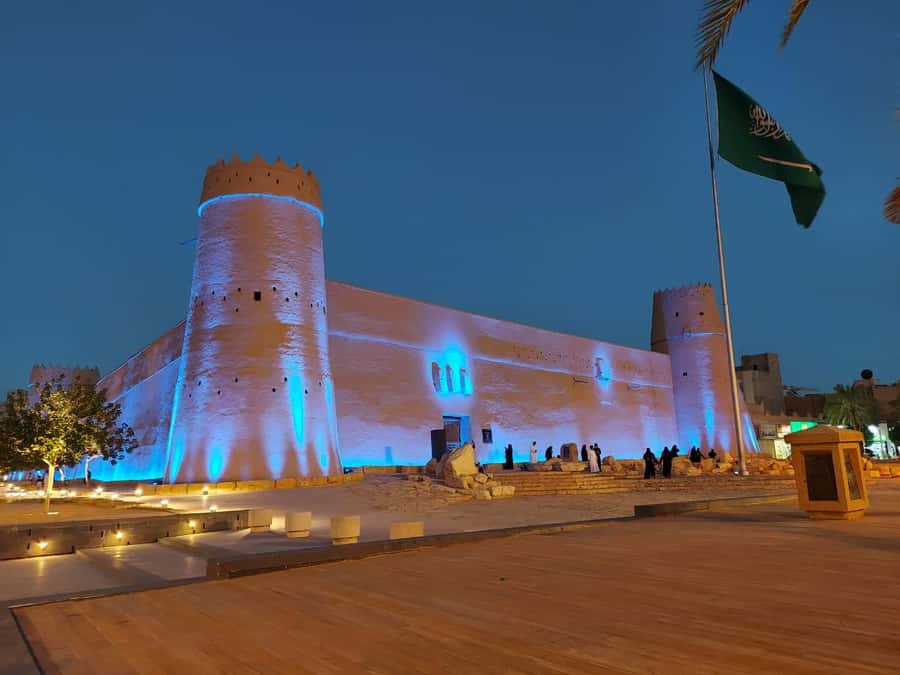 Half Day in Riyadh, Almasmak, National Museum, Kingdom Tower - Key points at a glance
