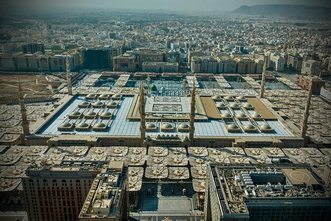Half - Day Tour in Prophet Mohammed City - Al-Masjid an-Nabawi sets the tone