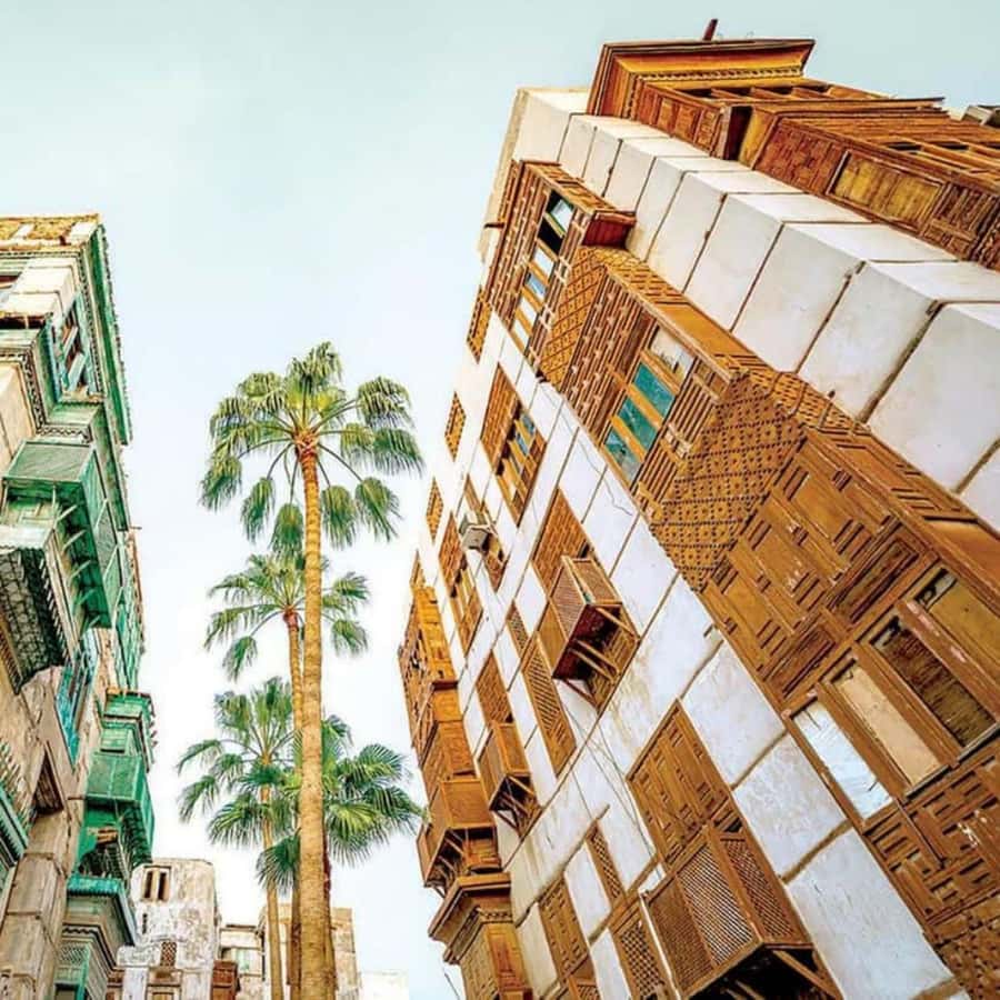 Jeddah: Al-Balad Old Town Tour with Guide - Al-Shafei Mosque and the quieter side of the walk