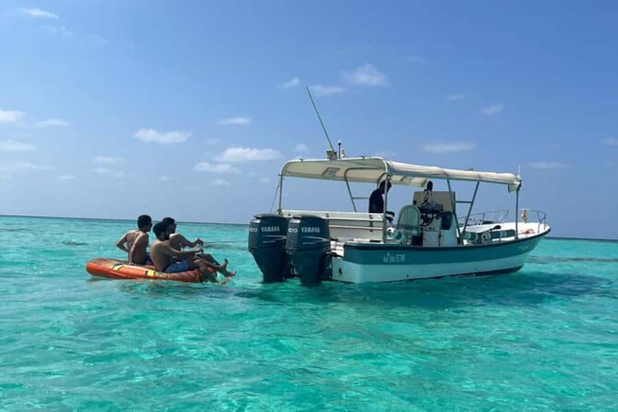 Jeddah: Bayadah Island Boat Trip with Snorkeling Option - Why Bayadah Island makes a good Jeddah escape