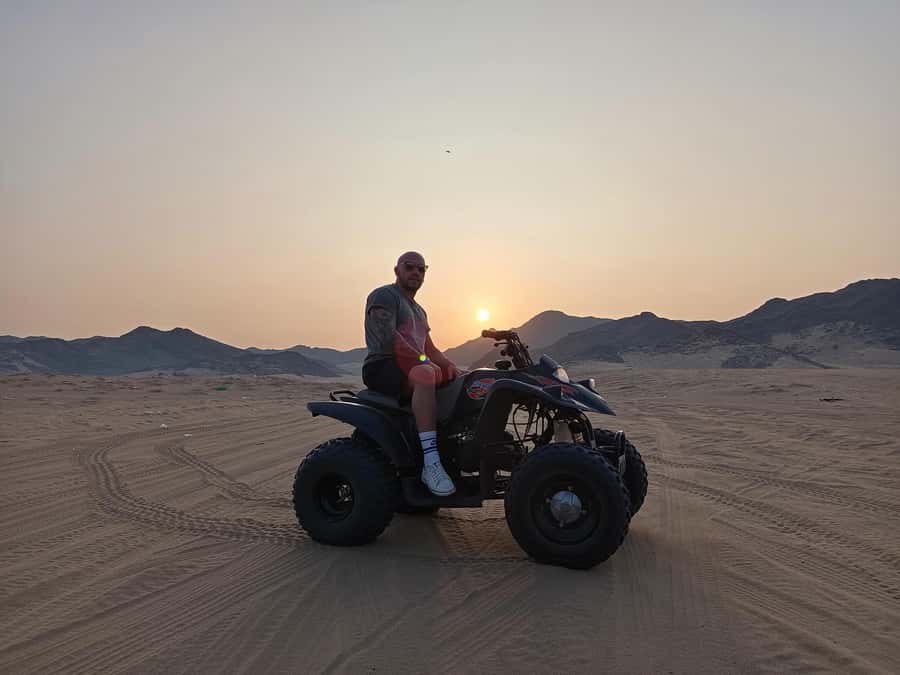 Jeddah Desert Safari: Quad Biking, Camel Farm & Sunset Views - Key points before you book