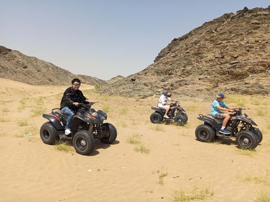 Jeddah Desert Safari: Quad Biking, Camel Farm & Sunset Views - Tea, the ride back, and the three-hour timetable