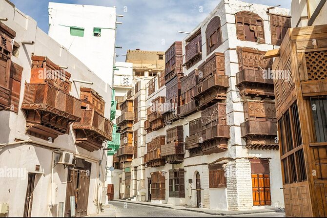 Jeddah Heritage Tour Unveiling History and Culture - Timing, meeting point, and practical planning