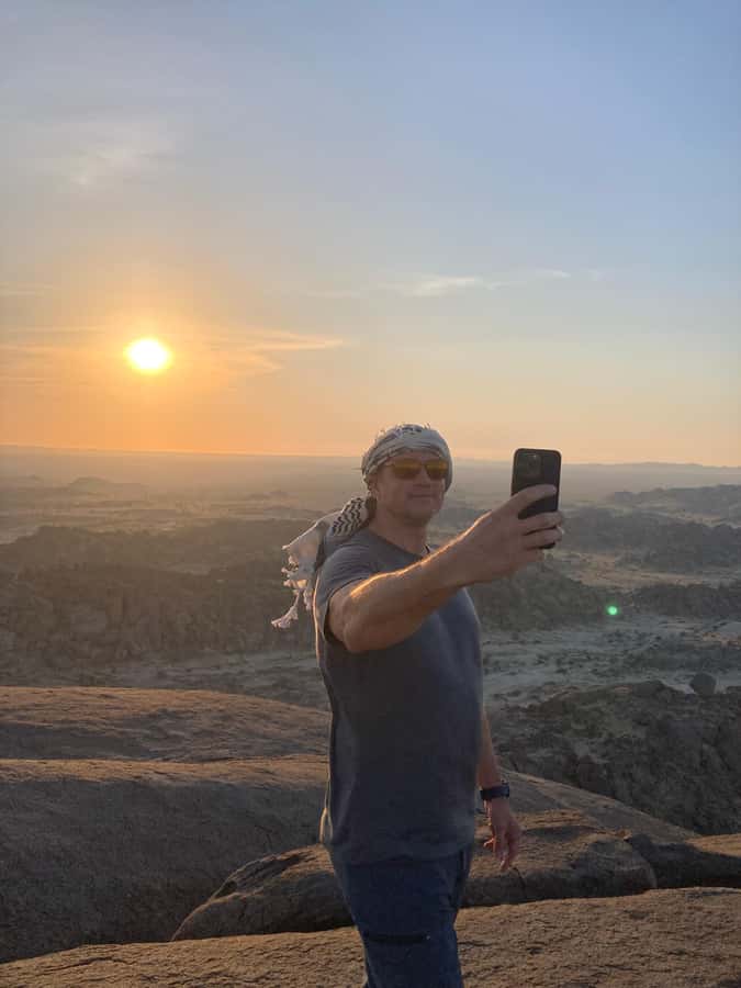 Jeddah: Moon Mountain Guided Hiking Tour with Snacks - Timing: four hours, or closer to five?