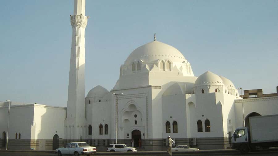 Madina: Guided Tour of the City's Historical Sights - The museum and cultural stops