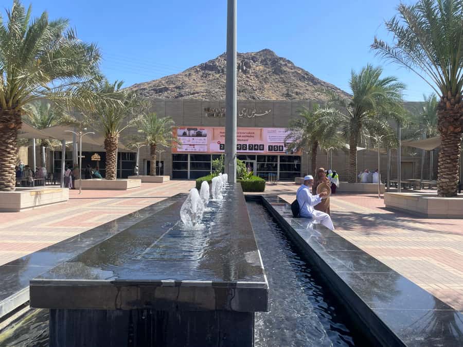 Makkah: Jabal Al-Nour, Cave Hira, and Mount Arafat Tour - Who should book this experience?