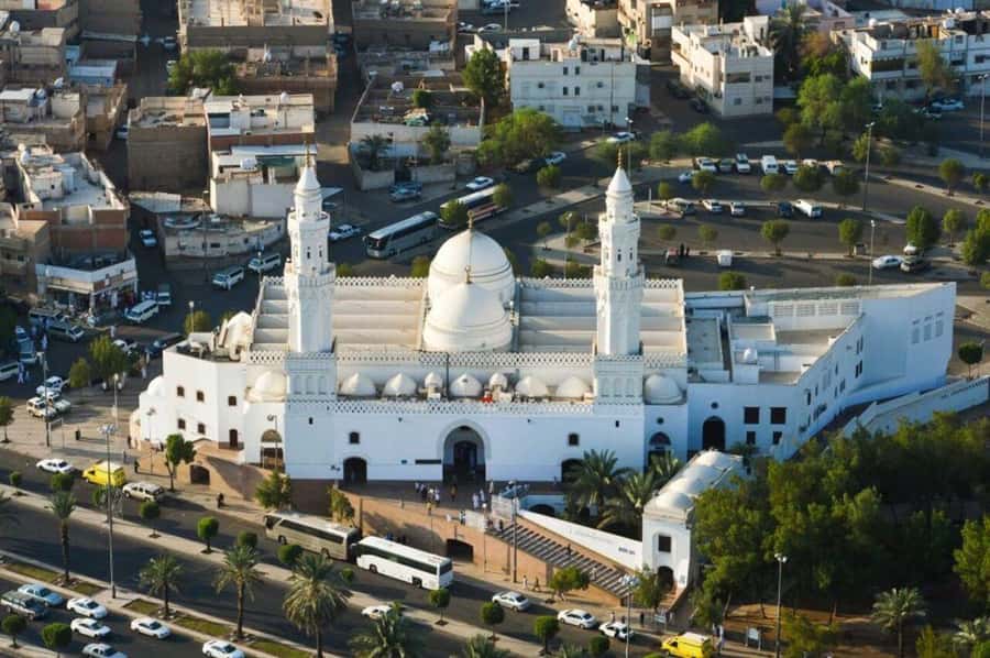 Medina Ziyarats ( Visit Holy Places) - Uhud Mountain and the second stop
