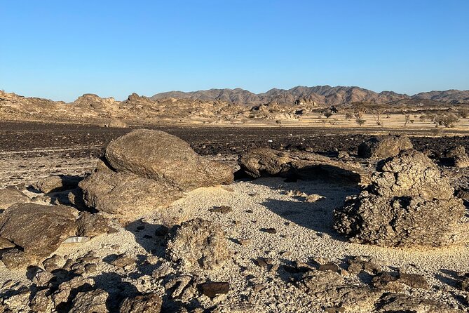 Moon Mountain Hike from Jeddah City - Moon Valley in six useful points