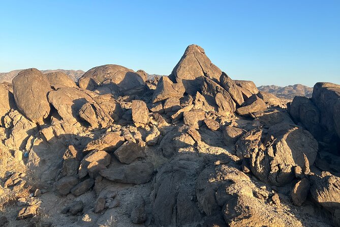 Moon Mountain Hike from Jeddah City - The hike to the high point