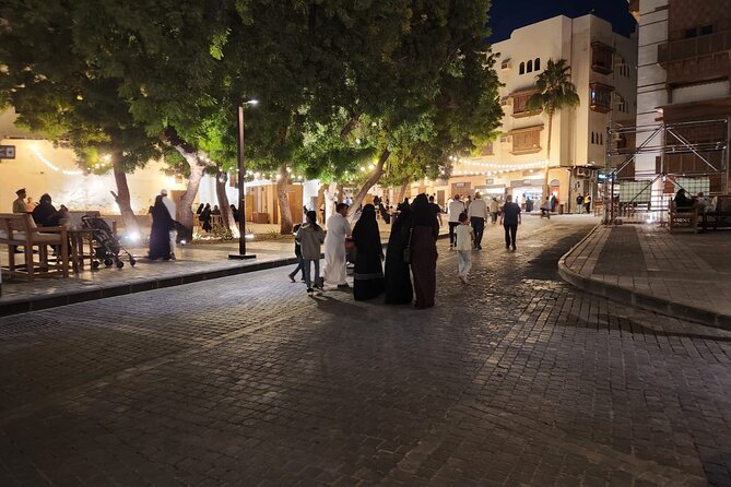 Private Tour in Historical Jeddah (ALBALAD) إكتشف جدة التاريخيه - Starting at Jeddah Old Gate