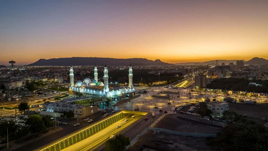 Prophet Biography Tour of Madinah - A useful way to understand this Madinah tour