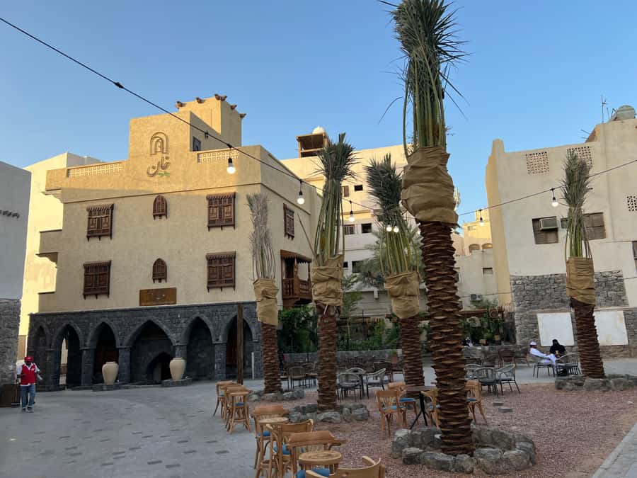 Prophet’s Mosque Walking Tour with Historic Hejaz Railway - Al-Anbariyah Mosque and the old neighborhood