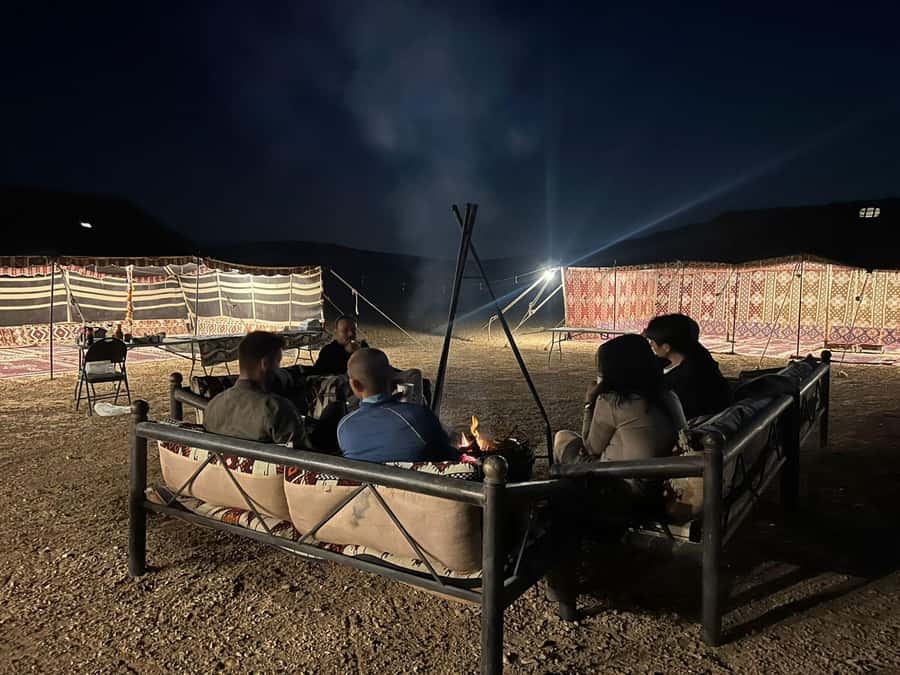 Riyadh: Edge Of The World and Bats Cave Tour by 4x4 - The drawbacks to weigh honestly