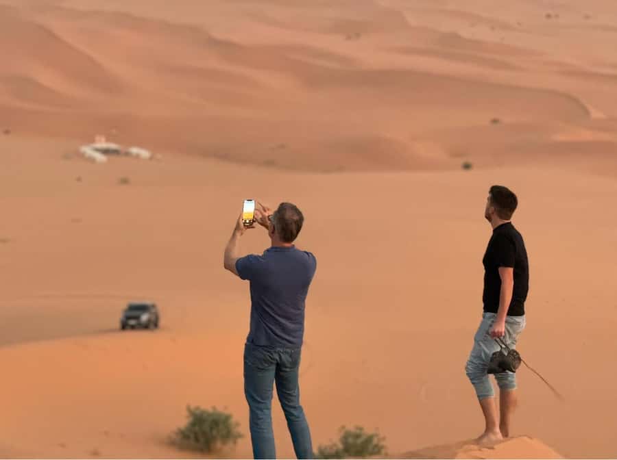 Riyadh: Red Sand Dunes (Safari trip) - Sandboarding on the amber dunes