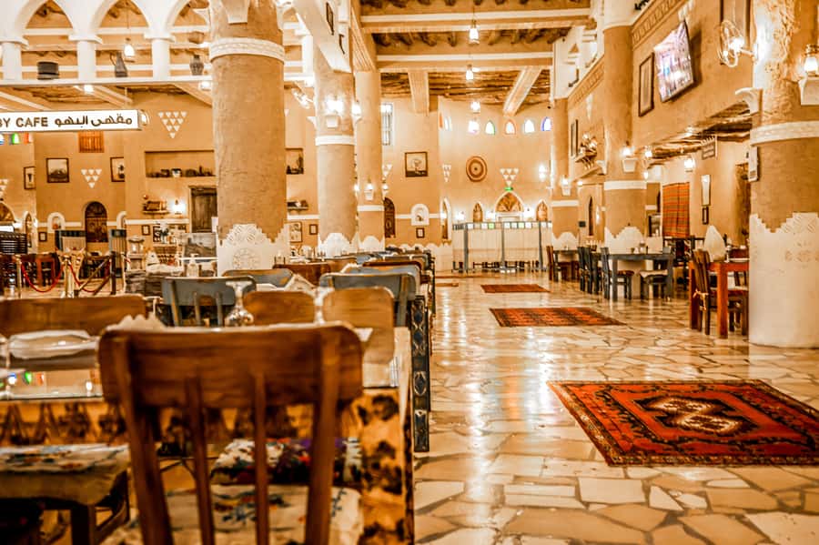 Saudi Arabia Tour from Bahrain including Traditional Meal - Key Points Before You Book